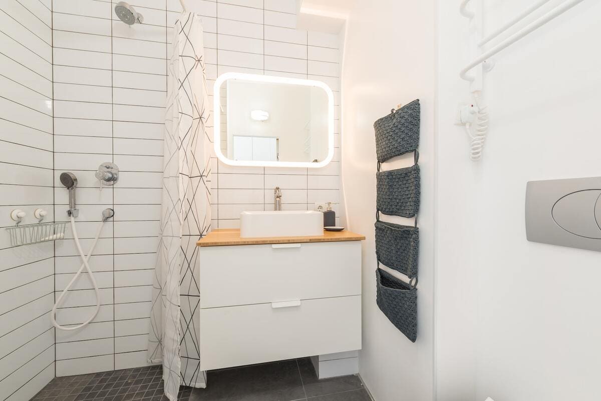 Ideas para renovar un baño pequeño.